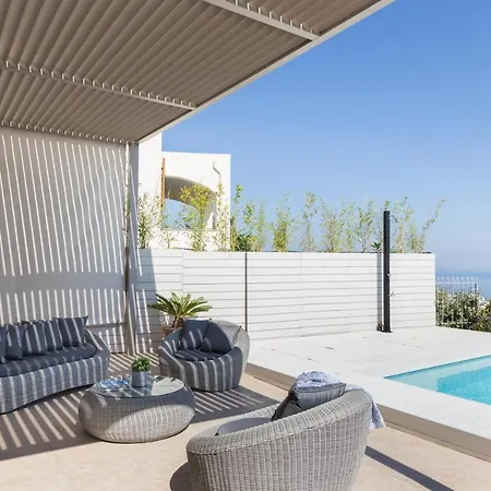 Effies Cozy Villa-spectacular View And Playground Roussospítion
